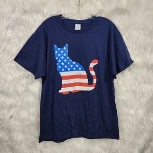 Hanes NWOT Blue Cat graphic T-Shirt with American Flag Design woman's size large